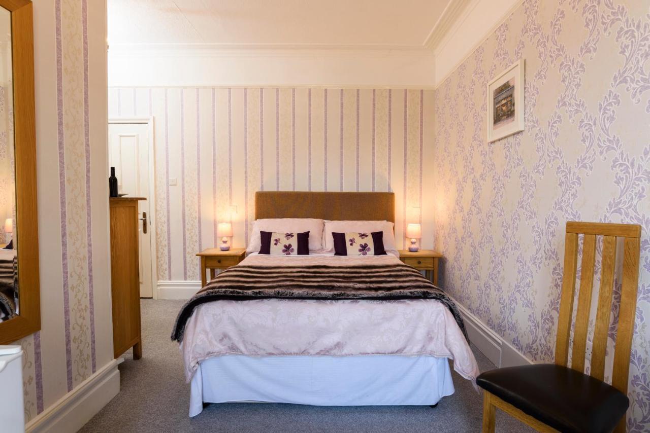 Crossroads Hotel Bournemouth Dış mekan fotoğraf